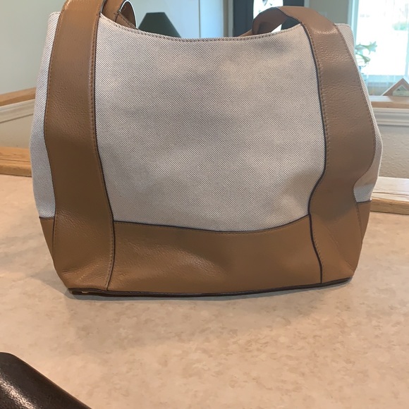 Michael Kors Purse - Picture 3 of 8